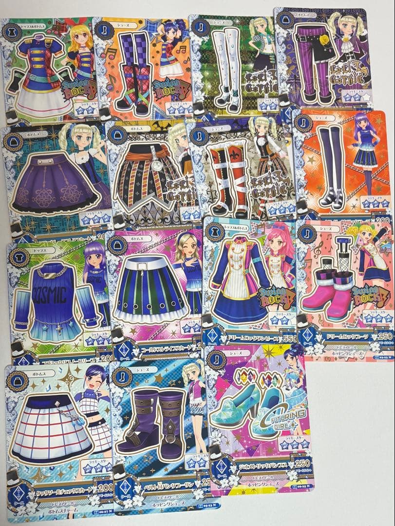 アイカツカード　初期　約300枚　まとめ売り