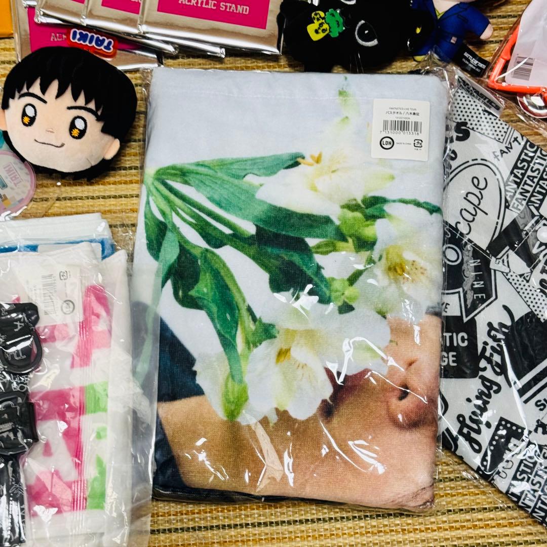 まとめ FANTASTICS アクリルスタンド タオル 等 グッズ セット