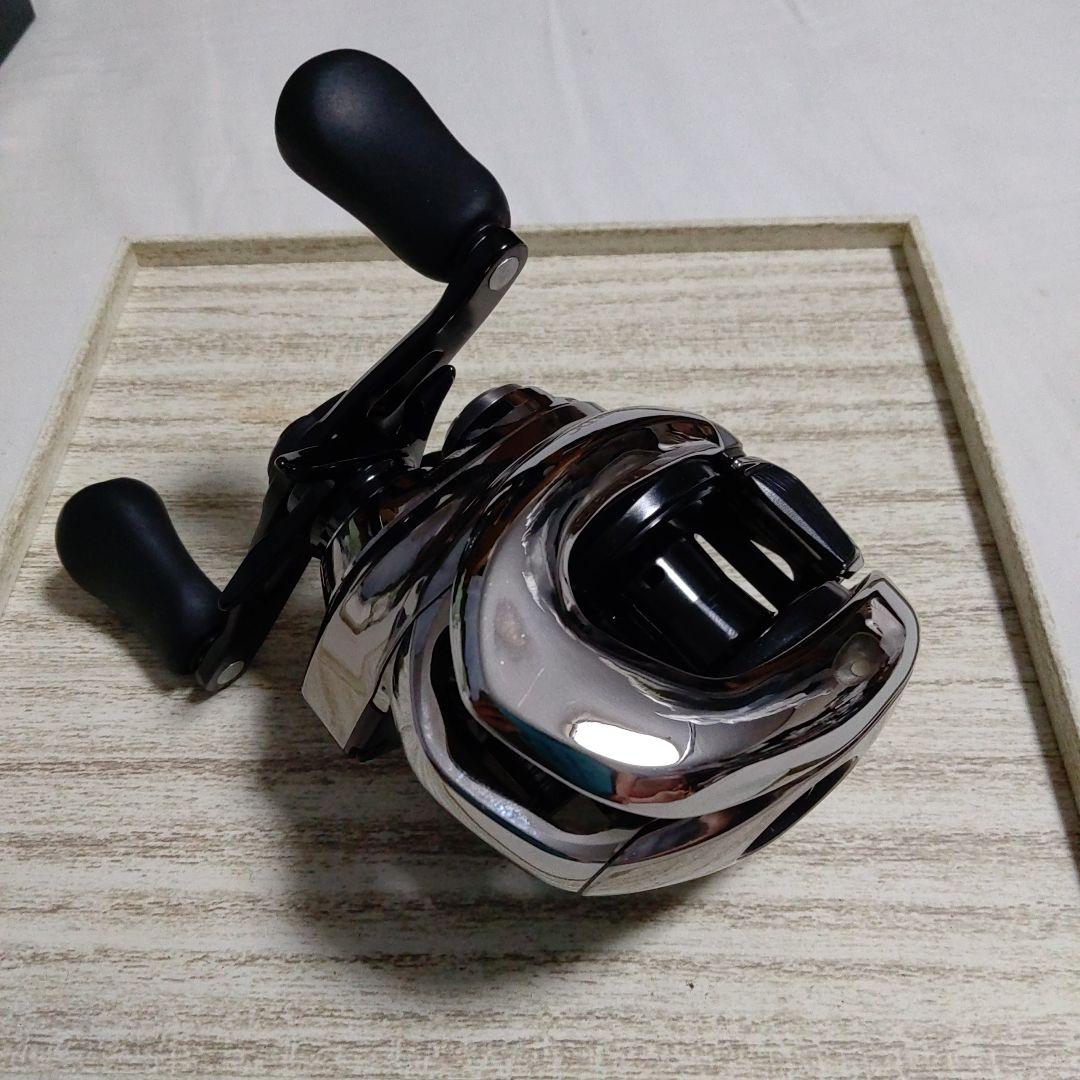 シマノ　21アンタレスDC HG　右ハンドル　右巻き　ベイトリール