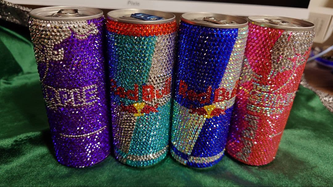 【最終値下げ】ギラギラ レッドブル デコ缶 4本セット