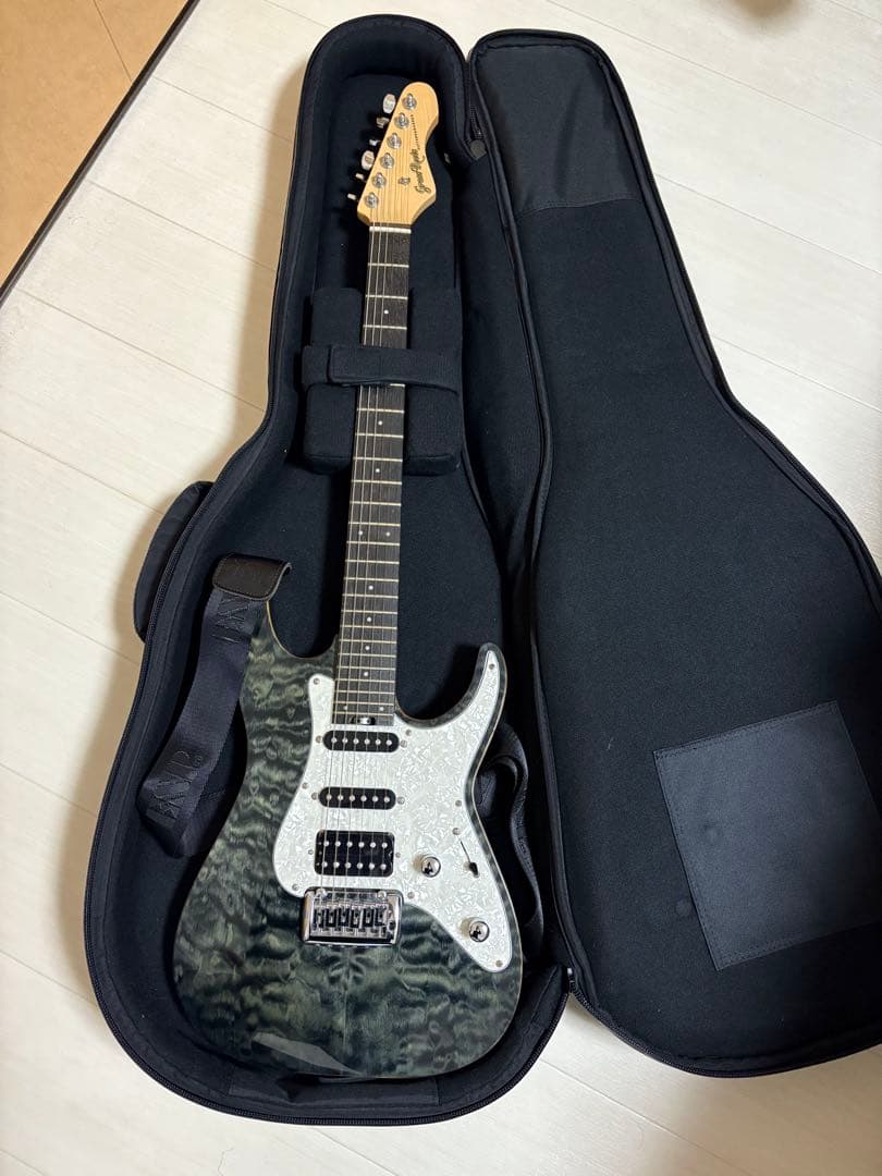 ストラト　エレキギター　G-MR-CTM STBK ケース付き