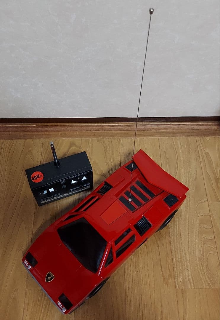 ランボルギーニカウンタックLP500 昭和レトロ トイラジコン アトコミスーパー