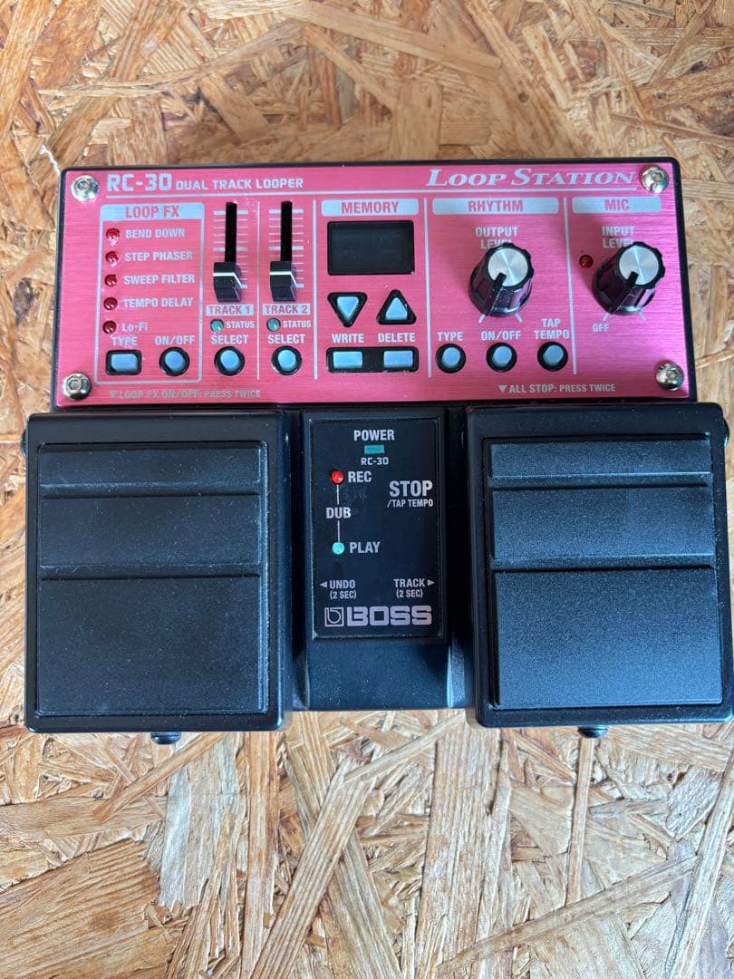 BOSS RC-30 名機！LOOP STATION デュアルトラックルーパー