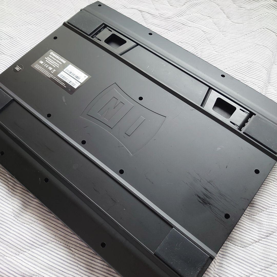 MASCHINE STUDIOと13万円分の拡張パック18種セット