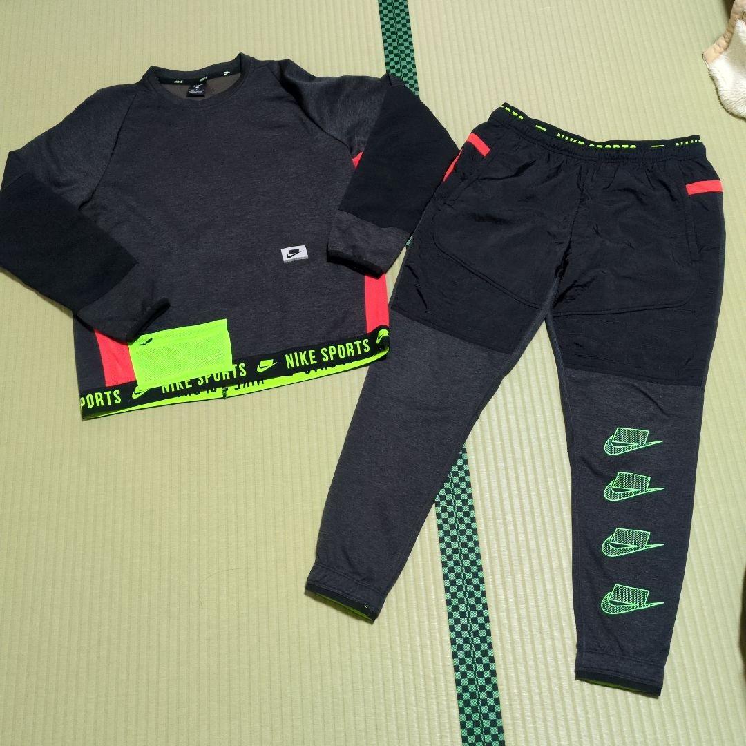 Nike フリーススウェット　上下セット