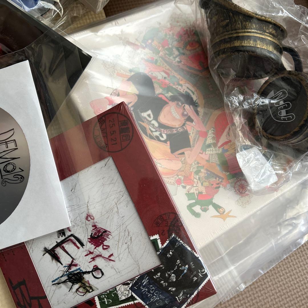NEE まとめ売り
