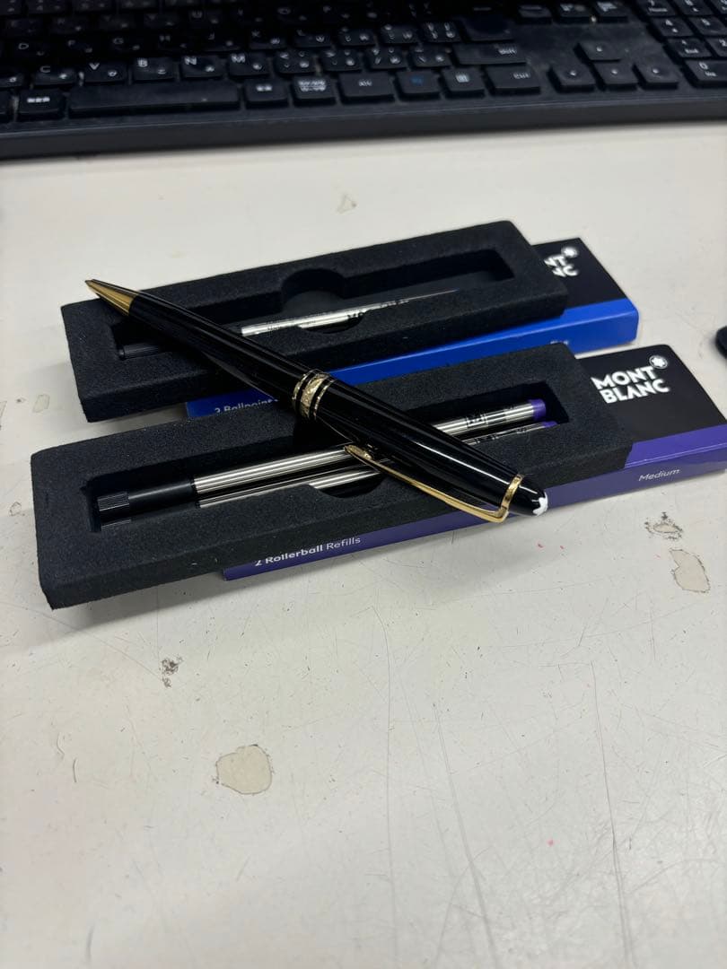 B4998【美品】モンブラン　ボールペン　替芯付き