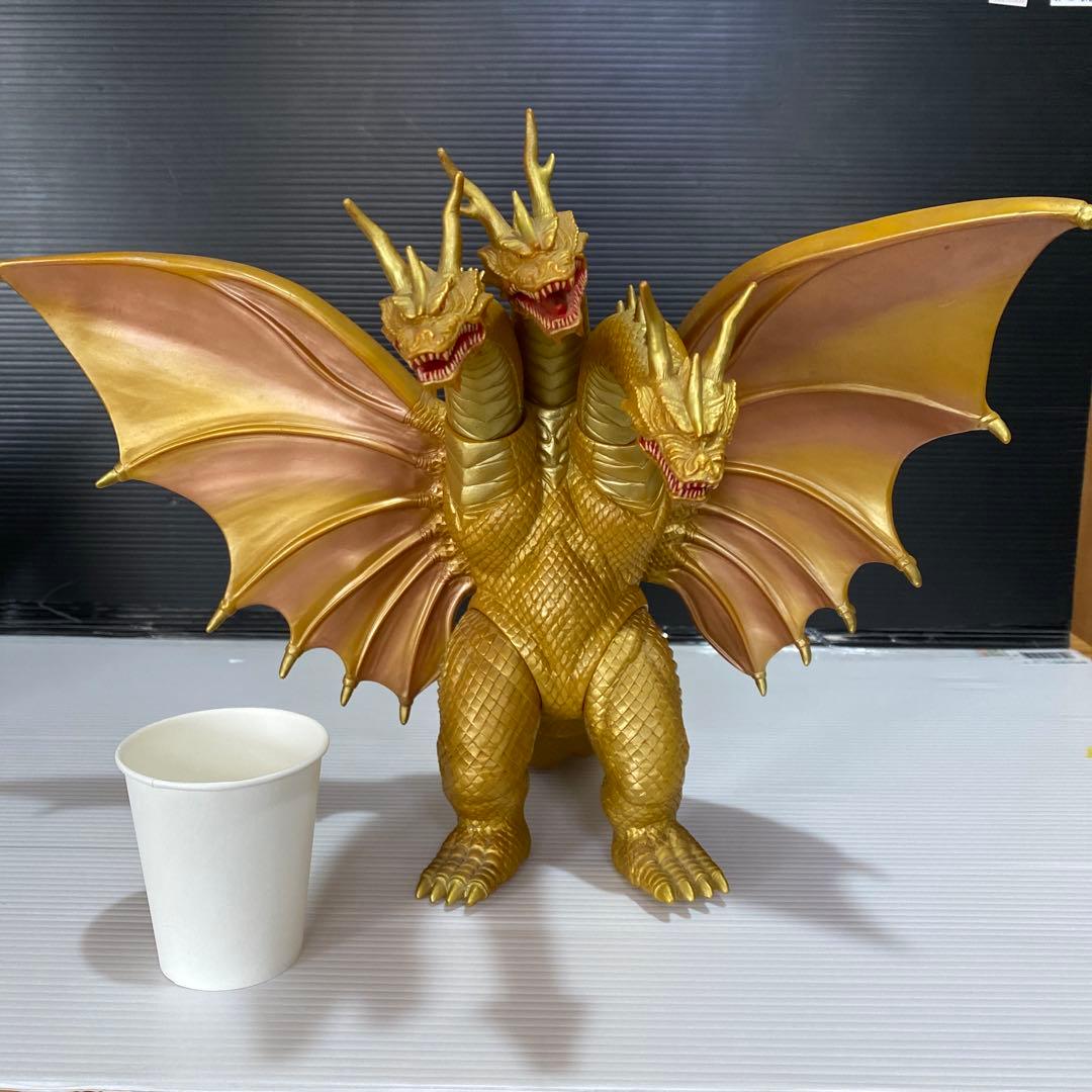 キングギドラ