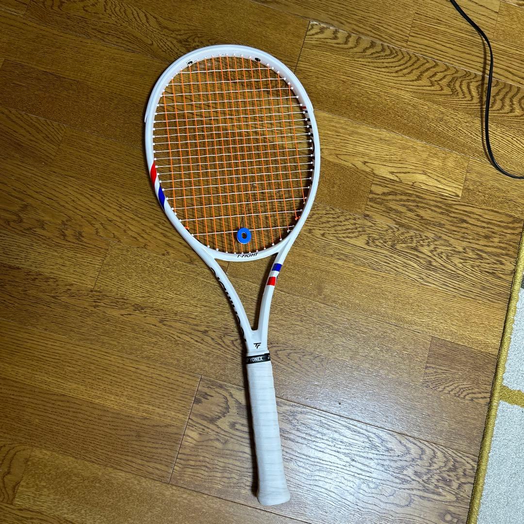 テニスラケット　テクニファイバー　T-FIGHT 285