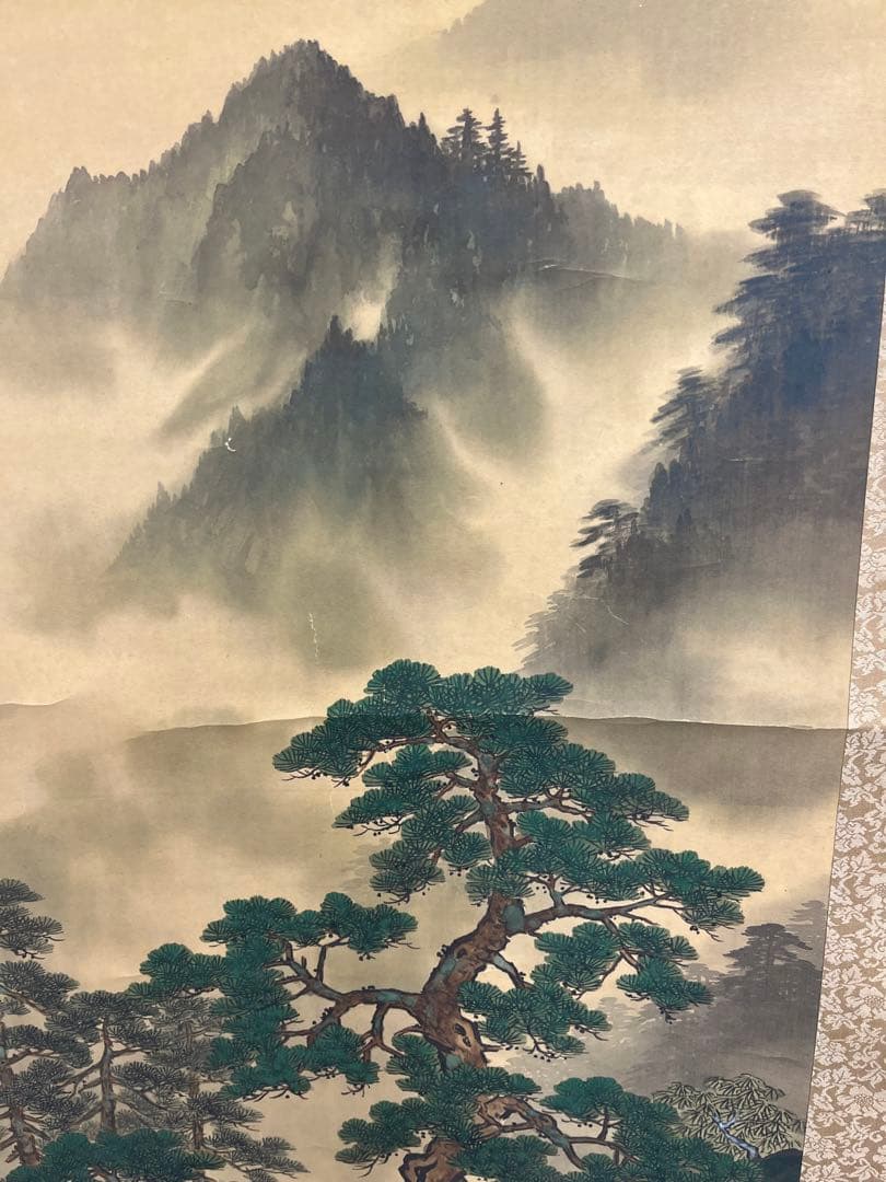 <徳次郎作>掛け軸　松・鹿・渓流