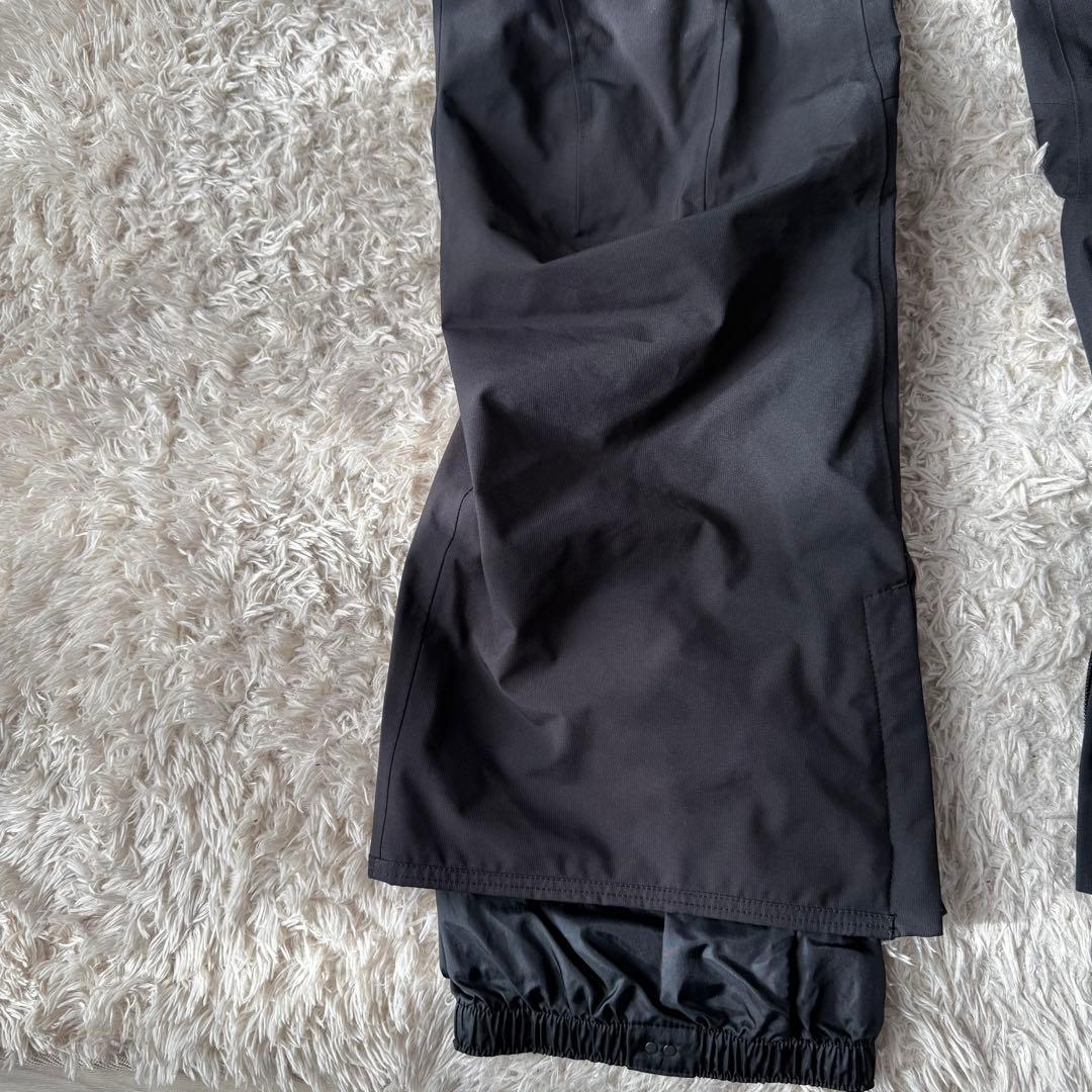 Burton ak Mサイズ　ゴアテックス　パンツ