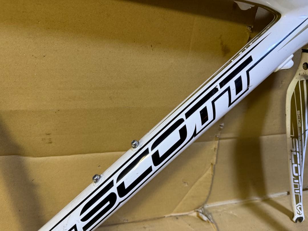 SCOTT ADDICT R3 フルカーボン　ロードバイク　フレームセット