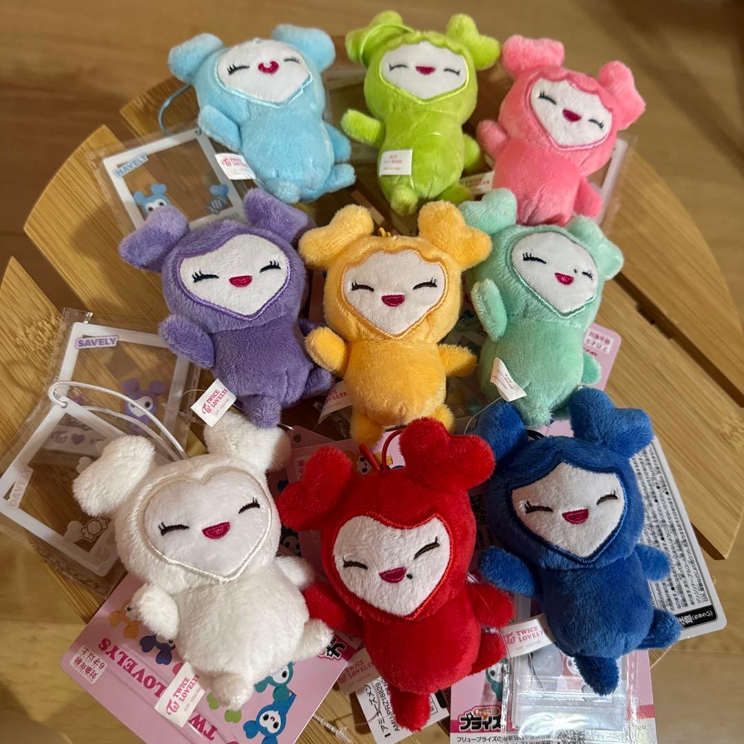 TWICE LOVELYS チャーム付きマスコット　全種　コンプリートセット