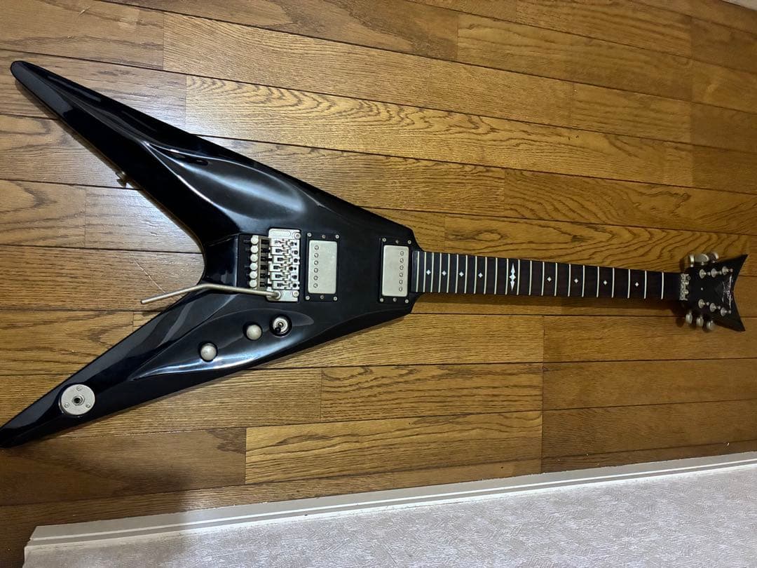 DBZGuitars Vシェイプ エレキギター