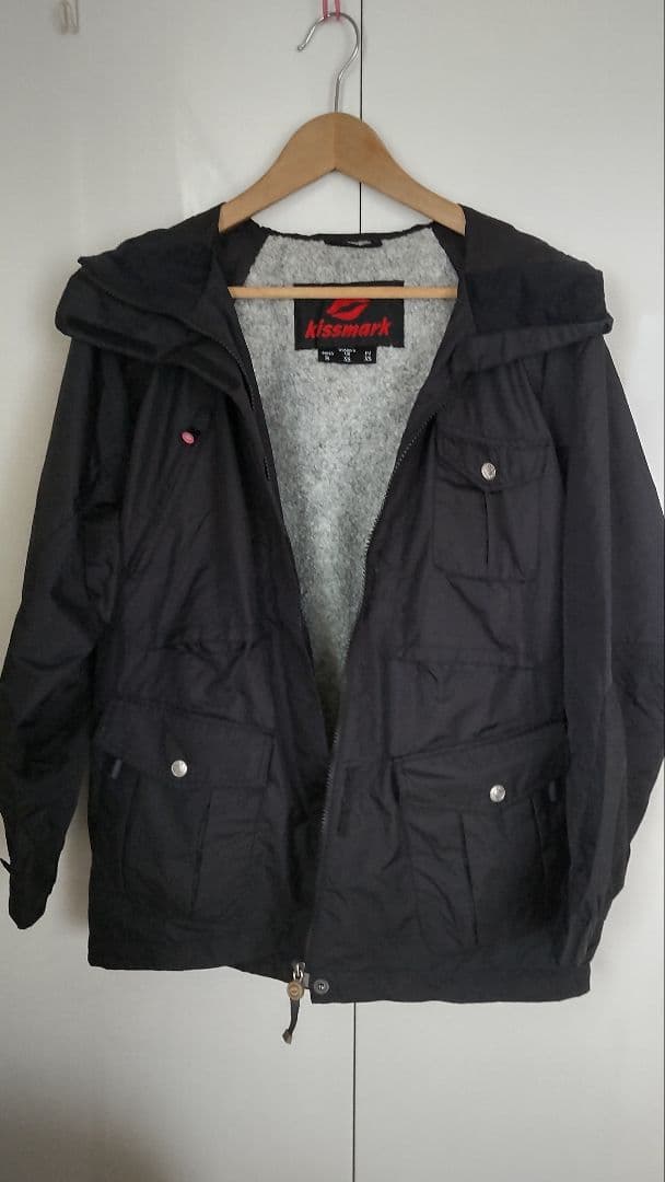【美品】kissmark スノボウエア　スキーウエア　上下セット　Sサイズ