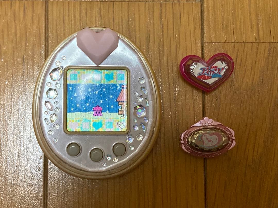 たまごっちピース　ピンク　アイカツ　ベイビーチェンジ　たまデコピアス　動作確認済