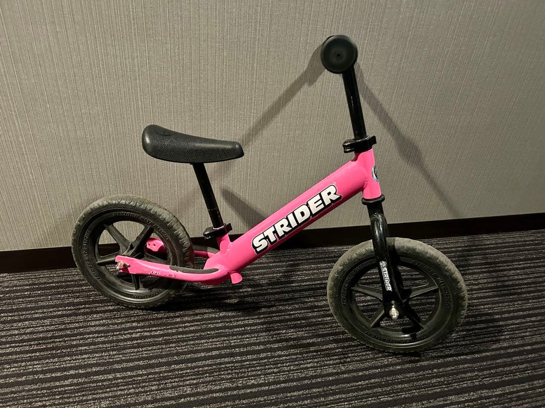 STRIDERピンク色　幼児用