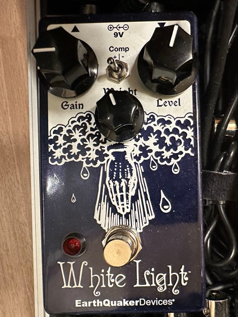 ギター EarthQuakeDevice White Light