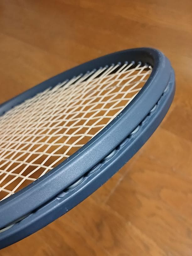 Wilson Shift（シフト） 2024全仏オープン限定モデル G2