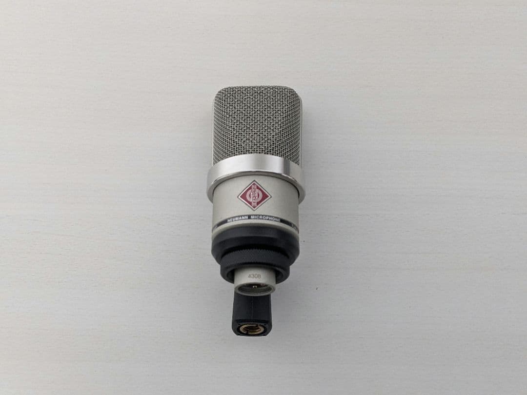Neumann TLM-102 本物保証