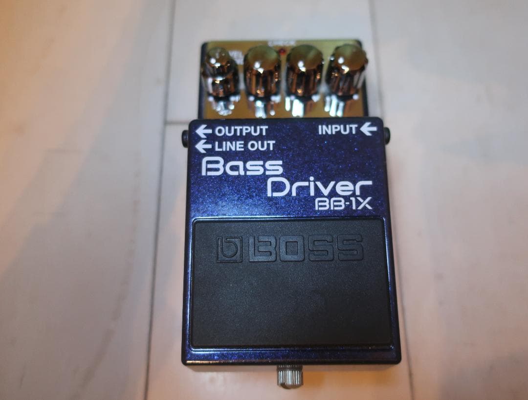 【送料無料】 BOSS BB-1X Bass D ベースエフェクター