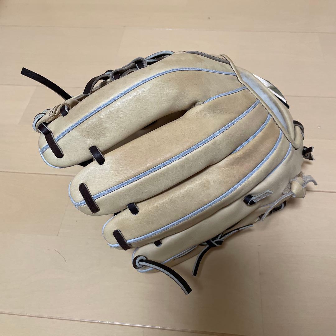 Mizuno Global Elite 硬式グローブ 右投げ用