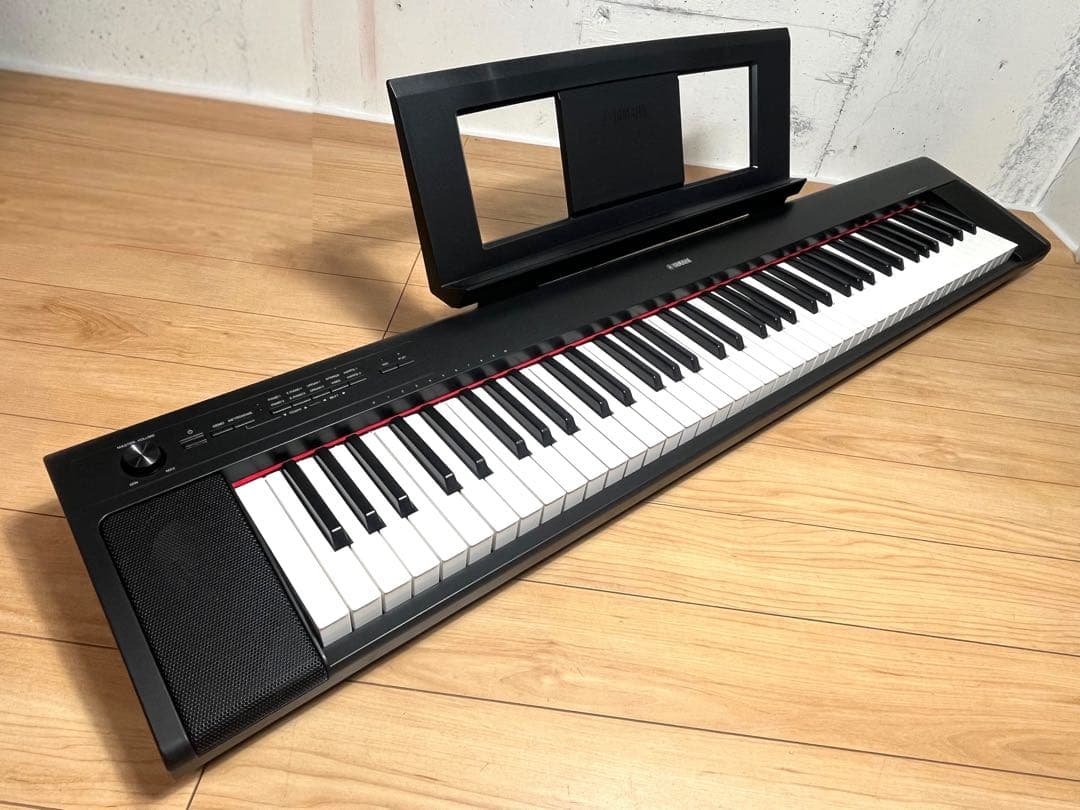ヤマハ 電子キーボード 76鍵盤 piaggero NP-32 / 美品