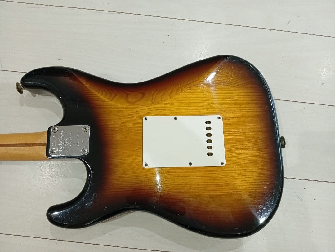 アリアプロST600 80年製 サドウスキートーキョーピックアップ