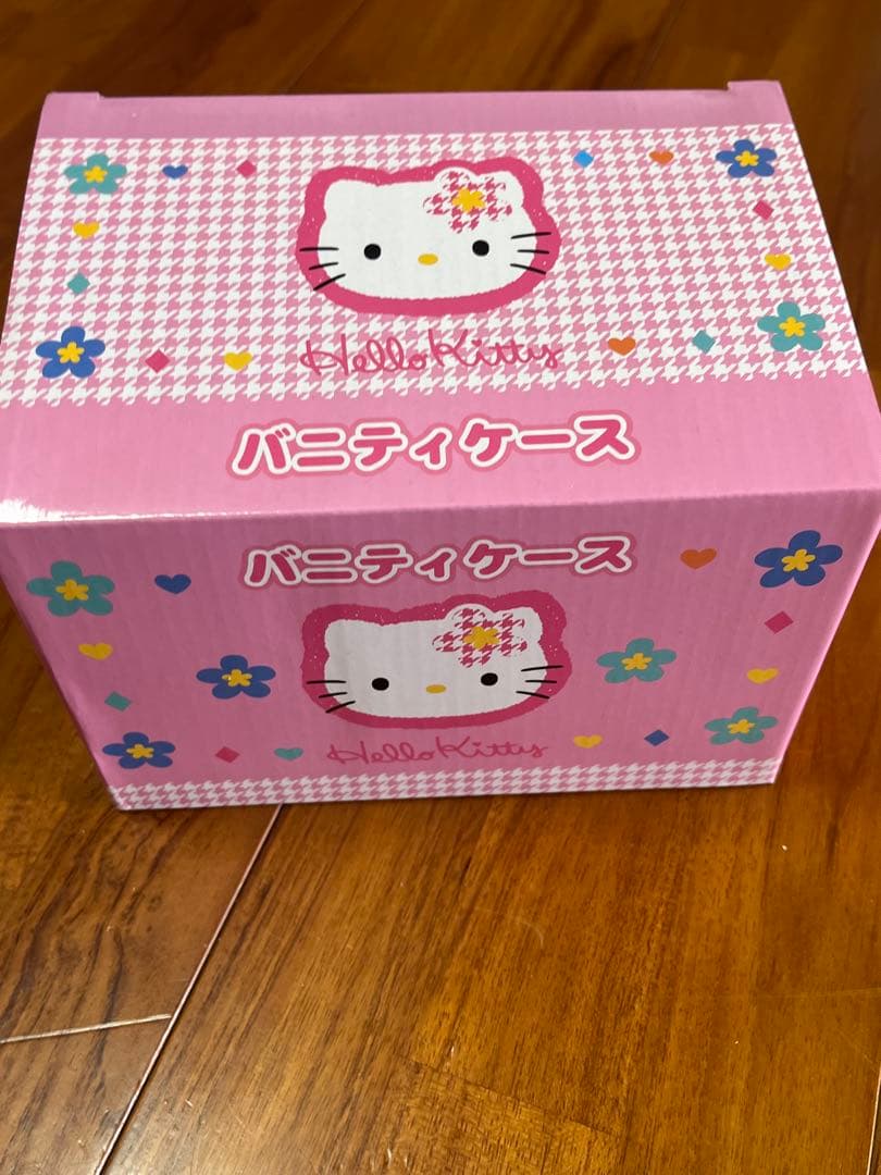 ハローキティ カオハナ バニティケース