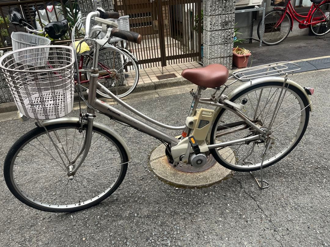 電動アシスト自転車 シティタイプ シルバー　関西限定