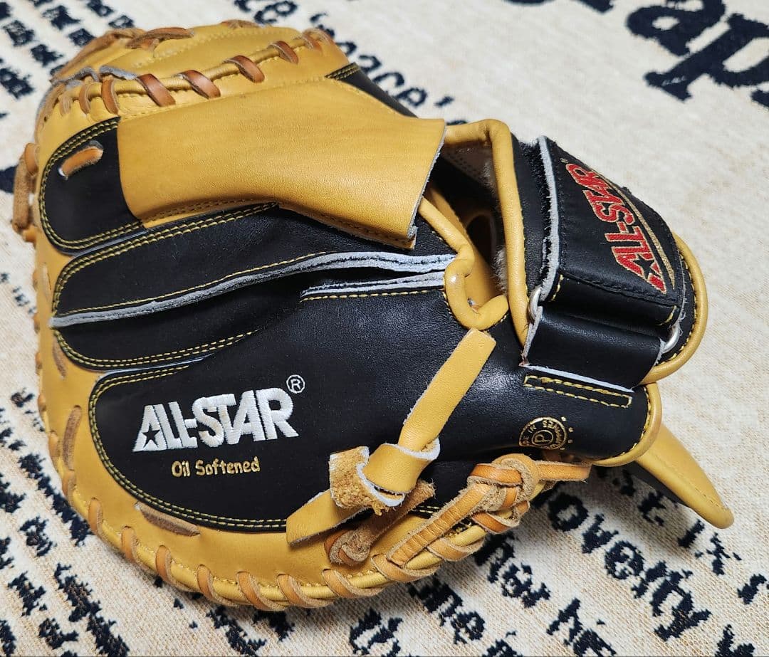 オールスター　硬式キャッチャーミット　CM3100SBT