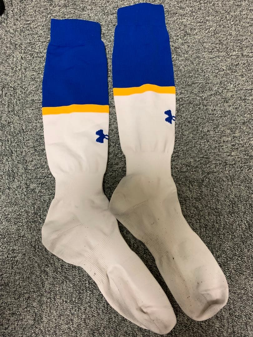 Under Armour ストライプソックス 白/青/黄