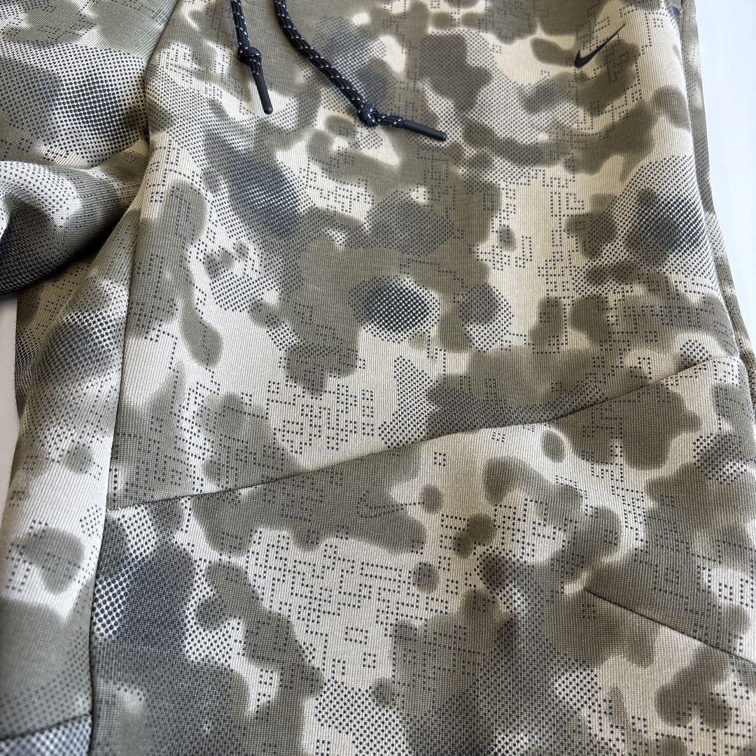 【新品】ナイキ テック メンズ オープンヘム フリース カモ パンツ 2XL