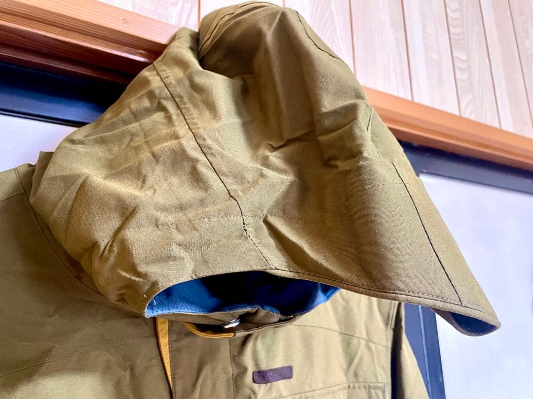 美品⭐︎VOLCOMスノーボードウェアM