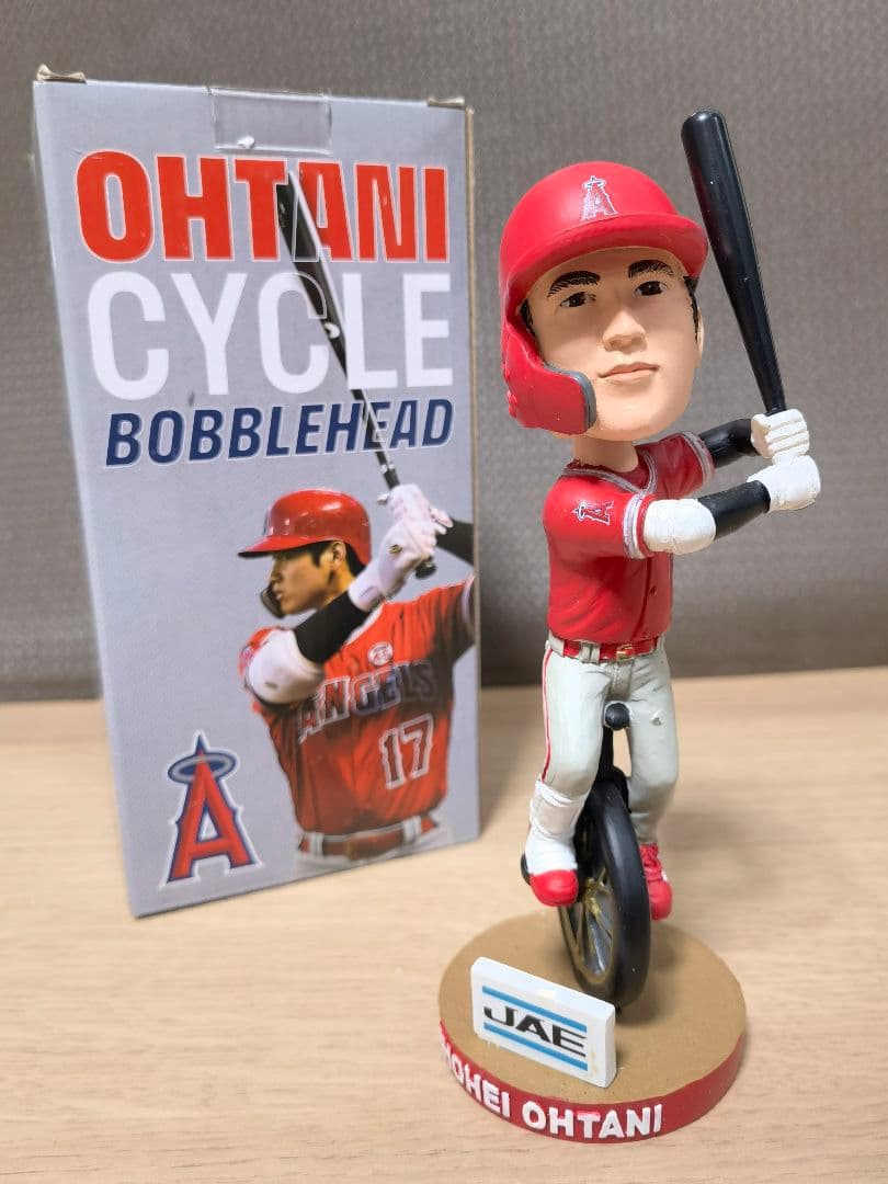 【新品未使用】大谷翔平 ボブルヘッド サイクルヒット達成　記念 ①