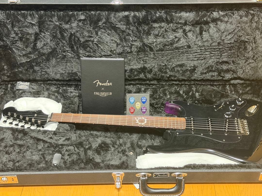 値段交渉可【未使用】FINAL FANTASY XIV STRATOCASTER