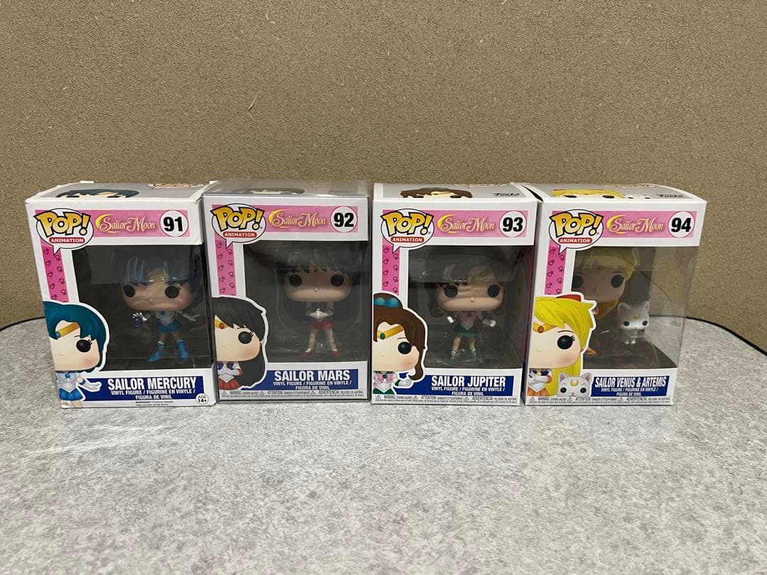 【Funko POP】美少女戦士セーラームーン フィギュア　4体SET