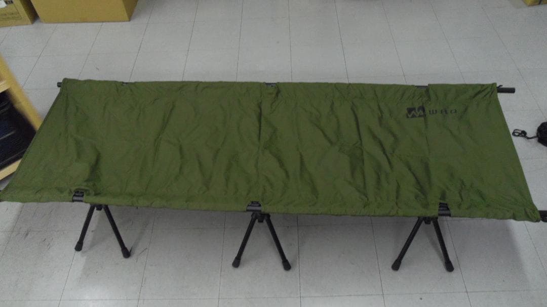 【【中古品】WAQ 2WAY キャンプ コット　軽量 折りたたみベッド ベンチ
