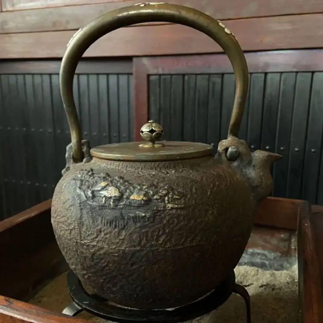 鉄瓶 亀文堂　銅蓋　鉄器　茶器　茶道具