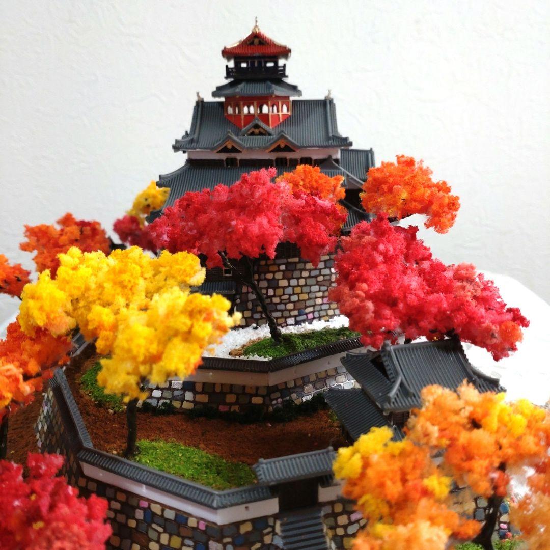 安土城　プラモデル　組立済完成品　秋（紅葉）バージョン