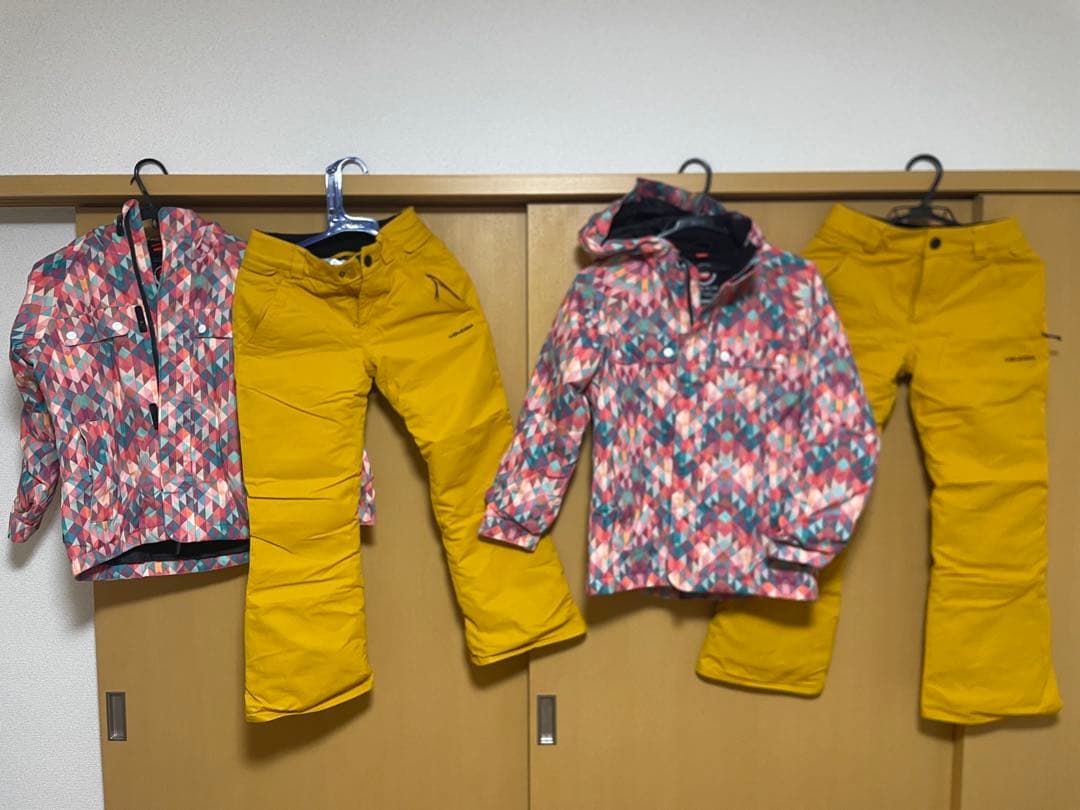VOLCOM 子ども用スキーウェア マルチカラー