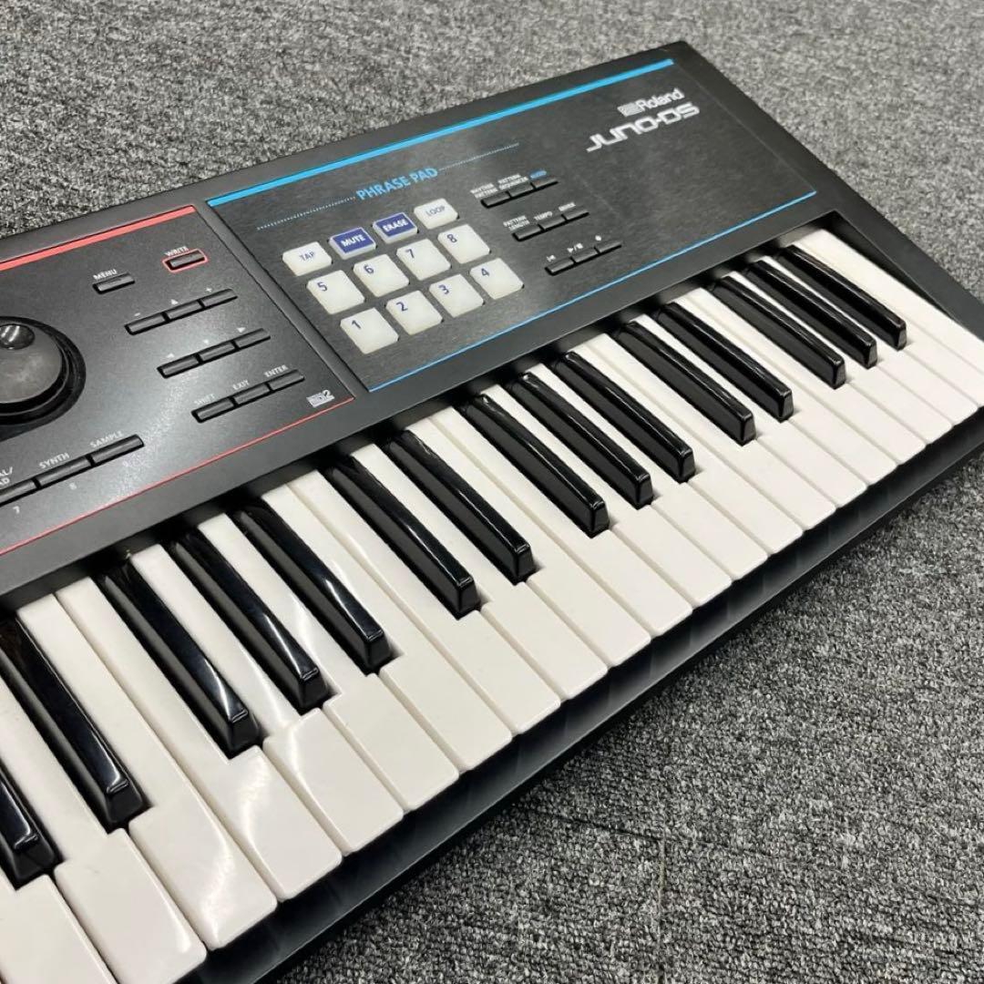 【11196】Roland JUNO-DS 61鍵シンセサイザー ブラック