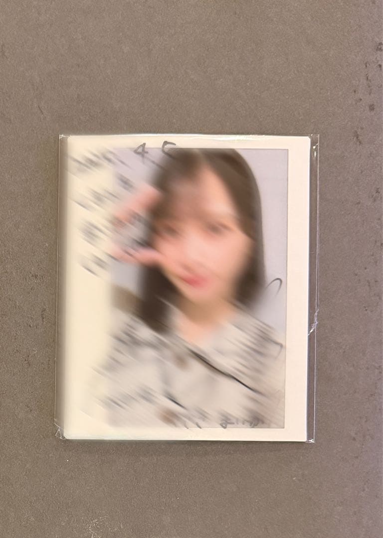 佐々木舞香 チェキ 2025.04