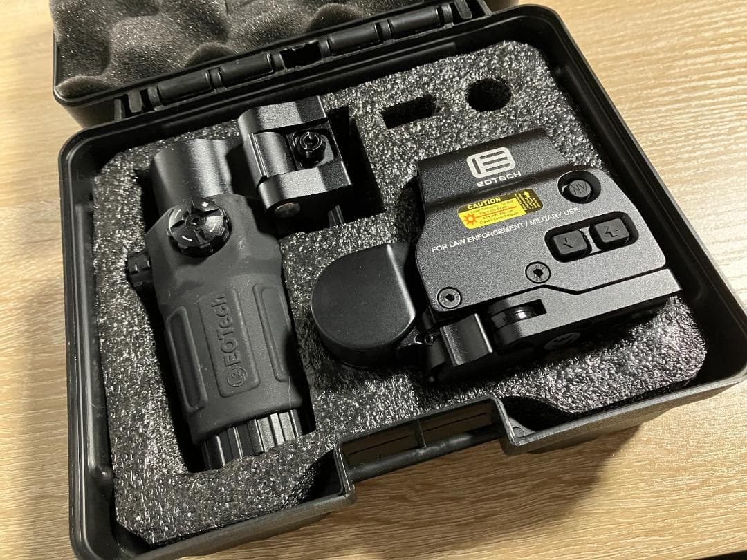 EOTech XP ブラック光学サイト ホロサイトブースターセット ケース付き