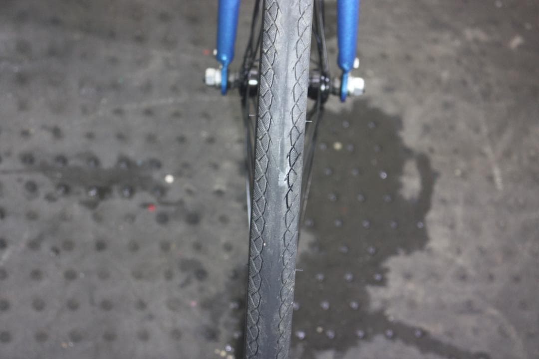 フォルクスワーゲン GOLF 700C アルミ 7速 430mm クロス