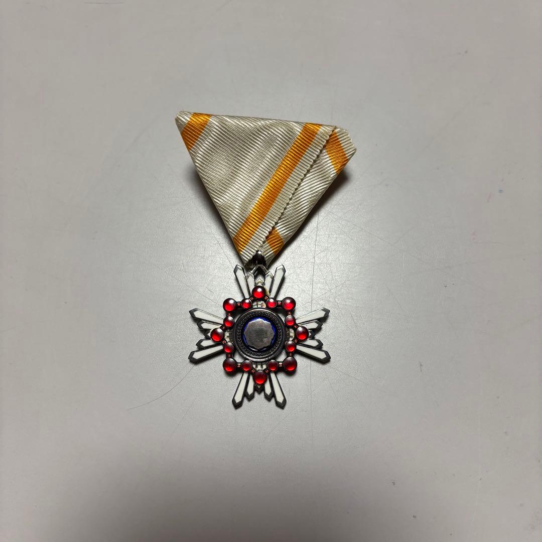 勲五等瑞宝章