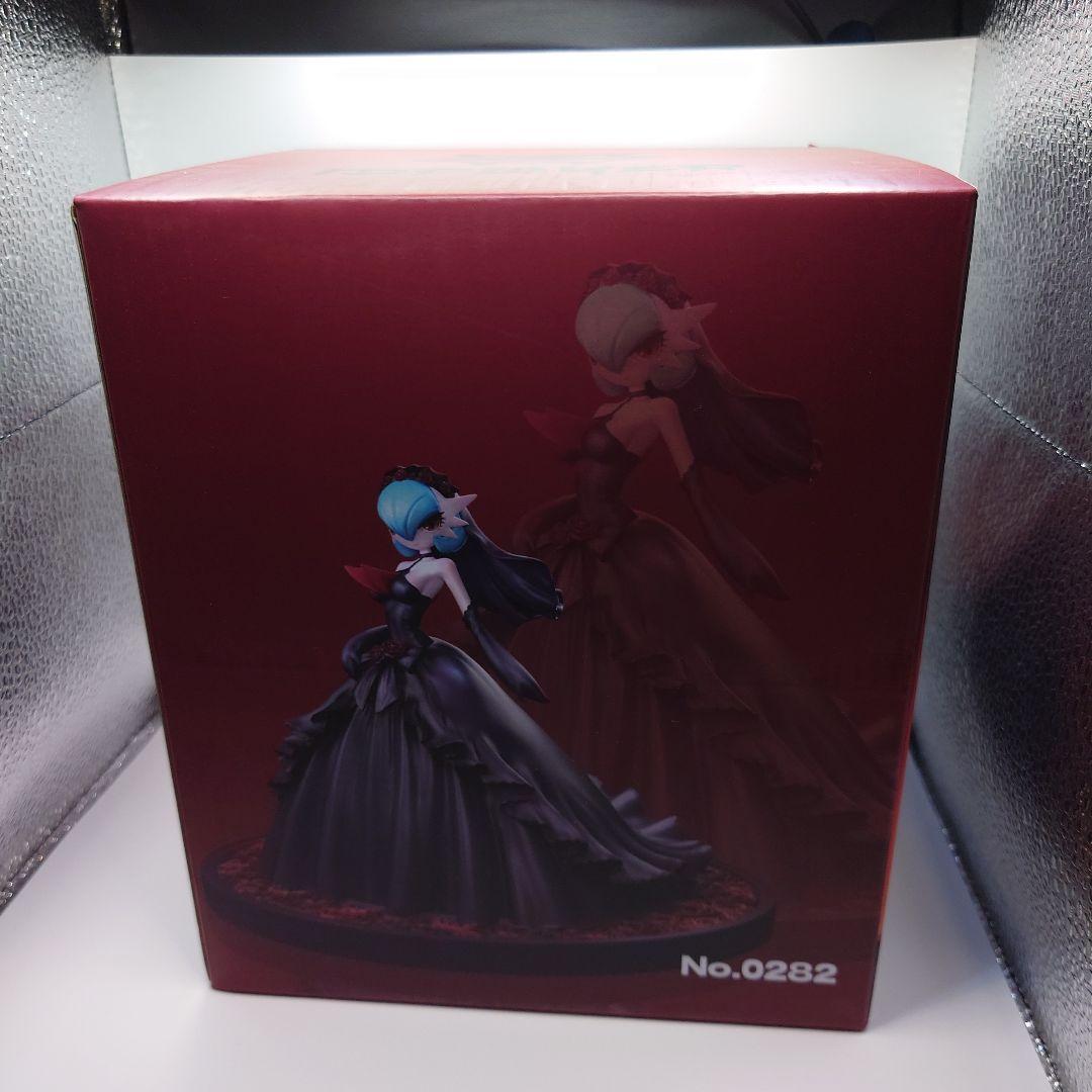 【新品未開封】色違いメガサーナイト　フィギュア