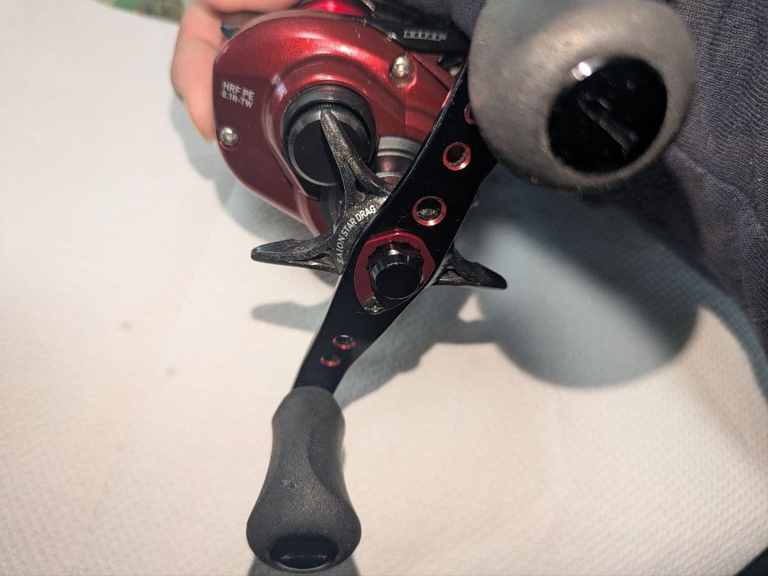 DAIWA ダイワ 20 HRF PE スペシャル 8.1R-TW ハンドル交換
