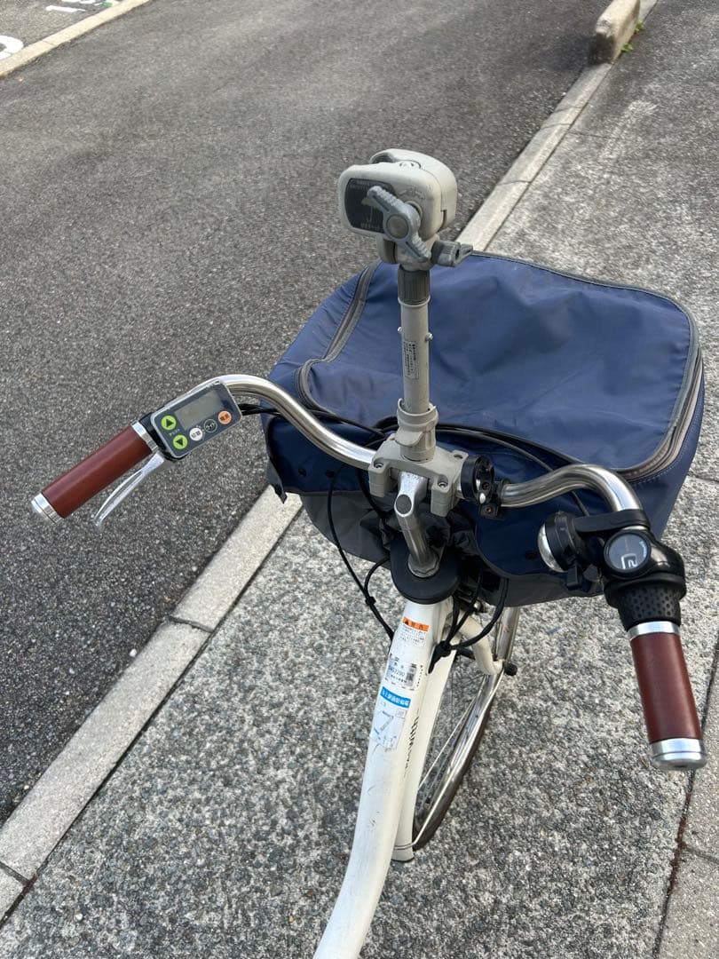 メ*ル様 電動アシスト自転車 シティタイプ バスケット付き