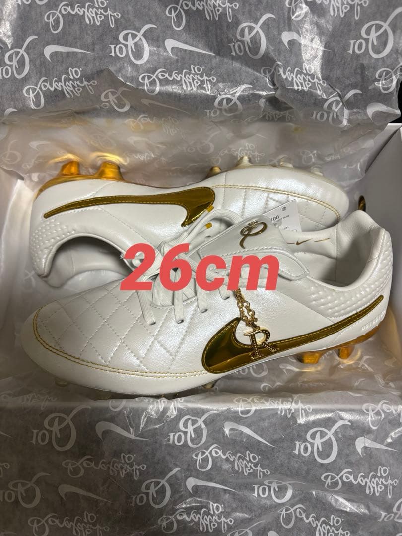 ロナウジーニョ　NIKE ティエンポ　Touch of GOLD 26cm